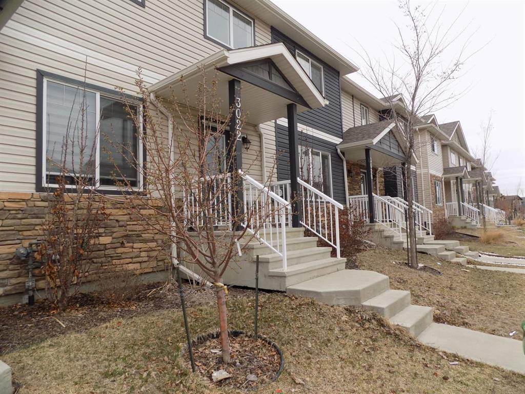 3022 15 Avenue Northwest