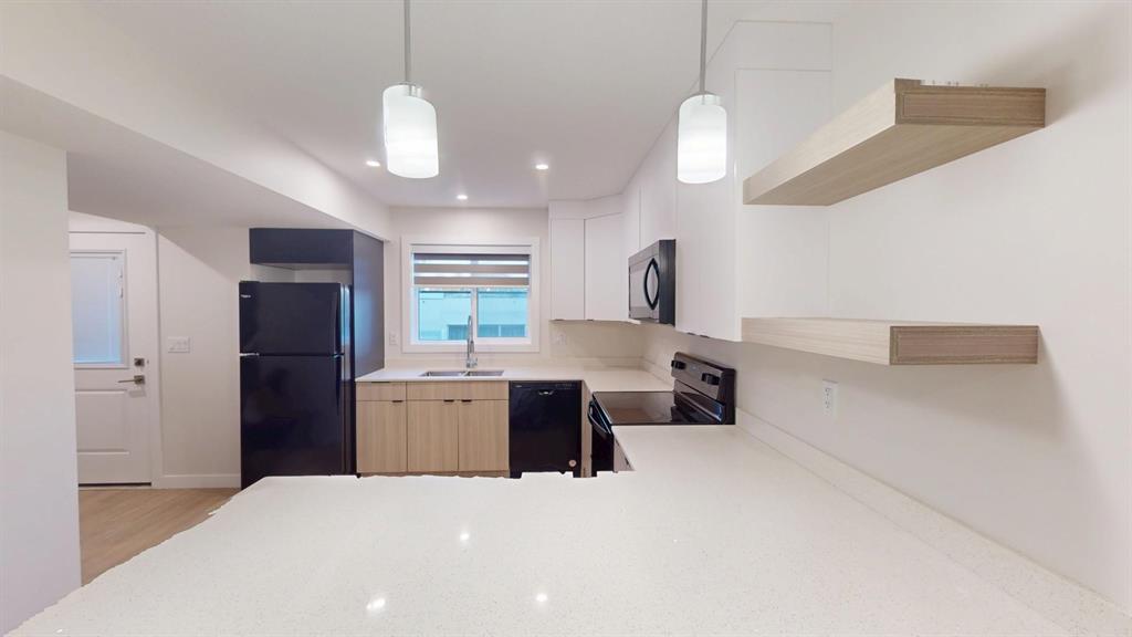 MAIN-15814 100A Ave NW