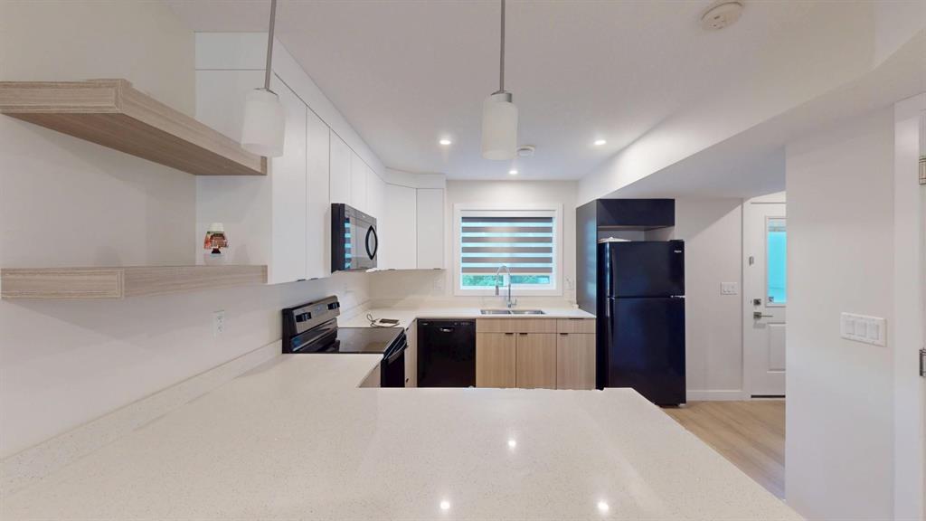 MAIN-15816 100A Ave NW