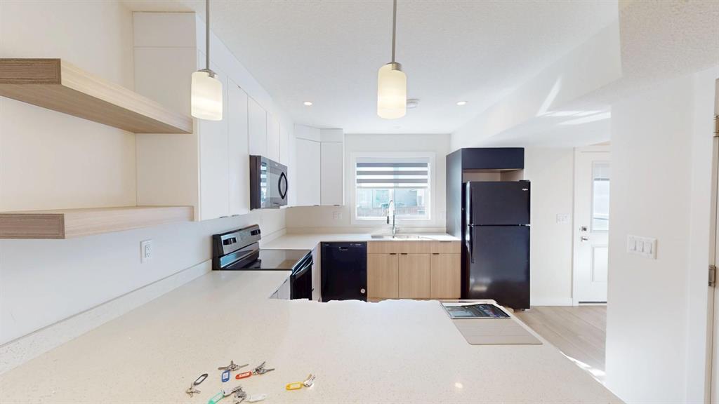 MAIN-15824 100A Ave NW