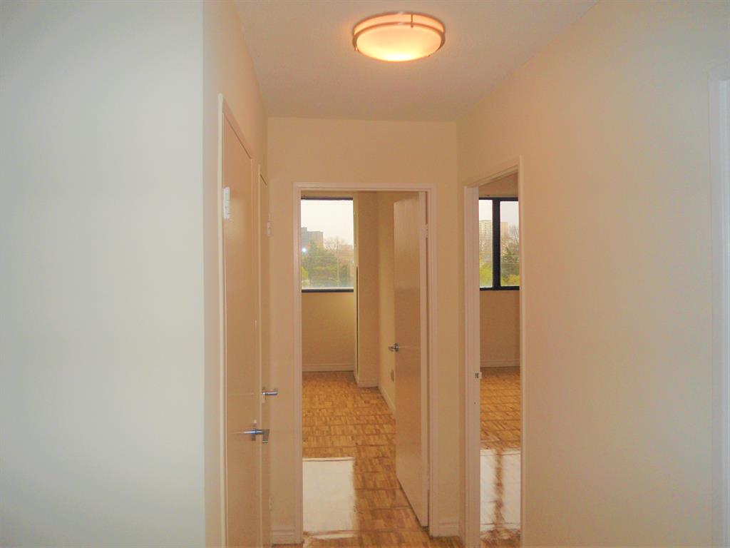 2085 Islington Avenue, Etobicoke Apartment for Rent