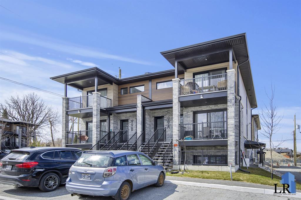 34 Rue Desrosiers