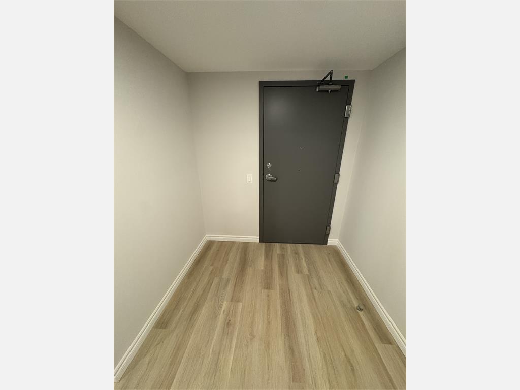 425 Watson Pky N