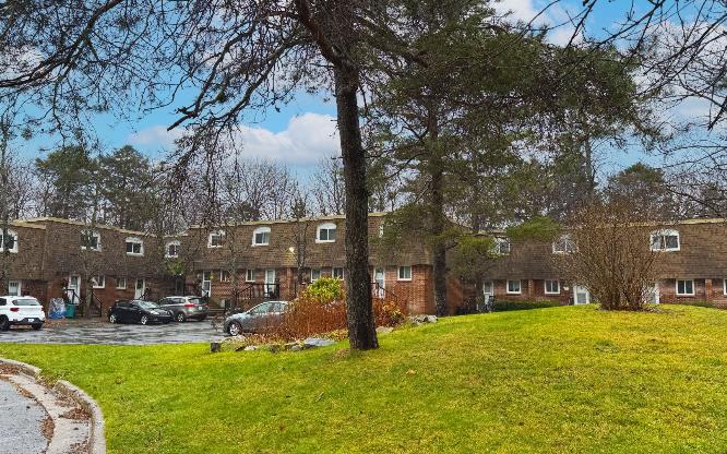 211-221 Glenforest Drive, 185-199 Willet Street and 13, 17-43 & 57 Willo