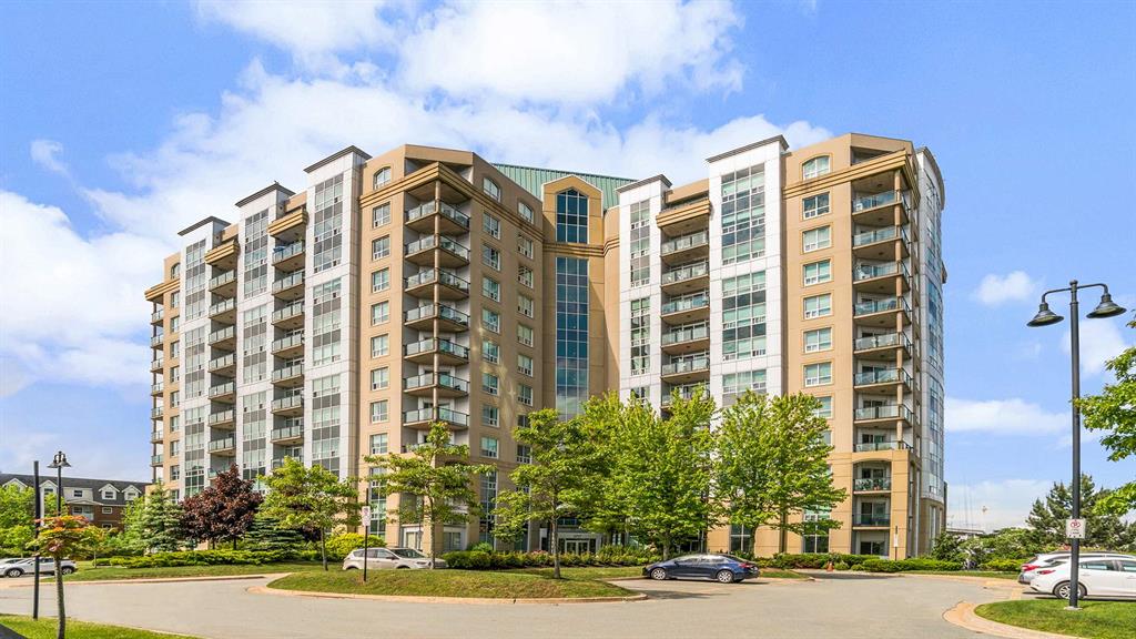 2717 Gladstone Street