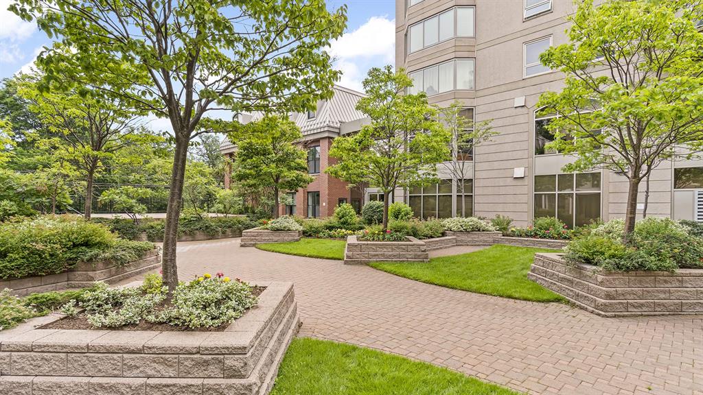 5881 Spring Garden Road