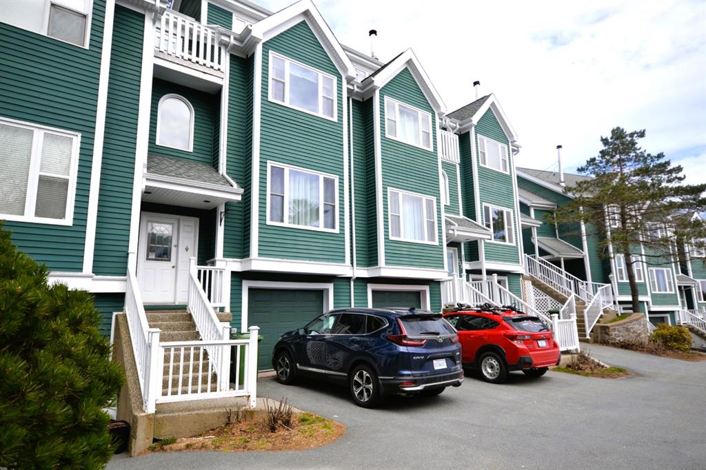  Spinnaker Drive, 