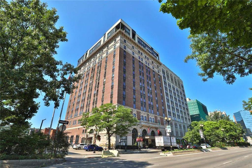 112 King Street East