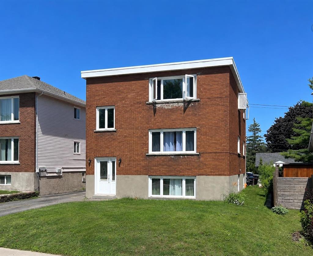 211 Rue Archambault