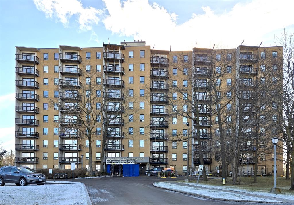 66 Greenview Drive