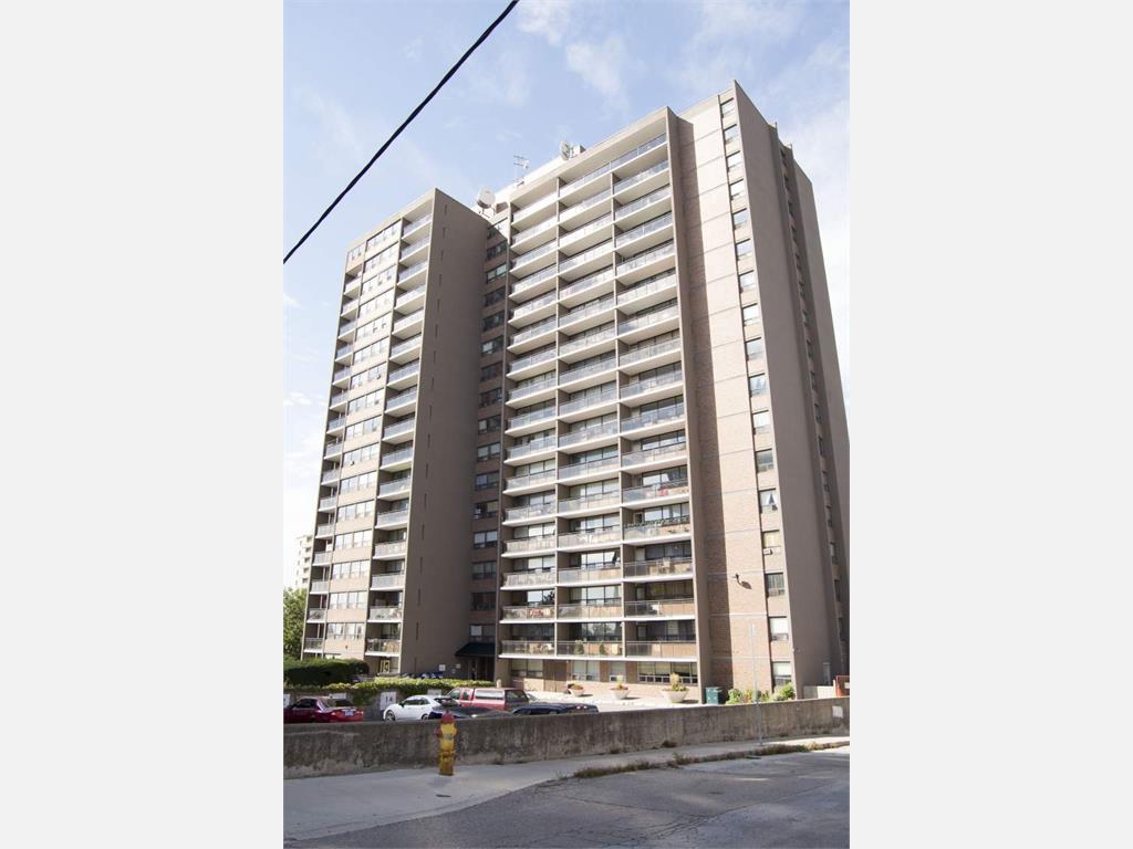 221 Queen Street South, Kitchener Apartment for Rent