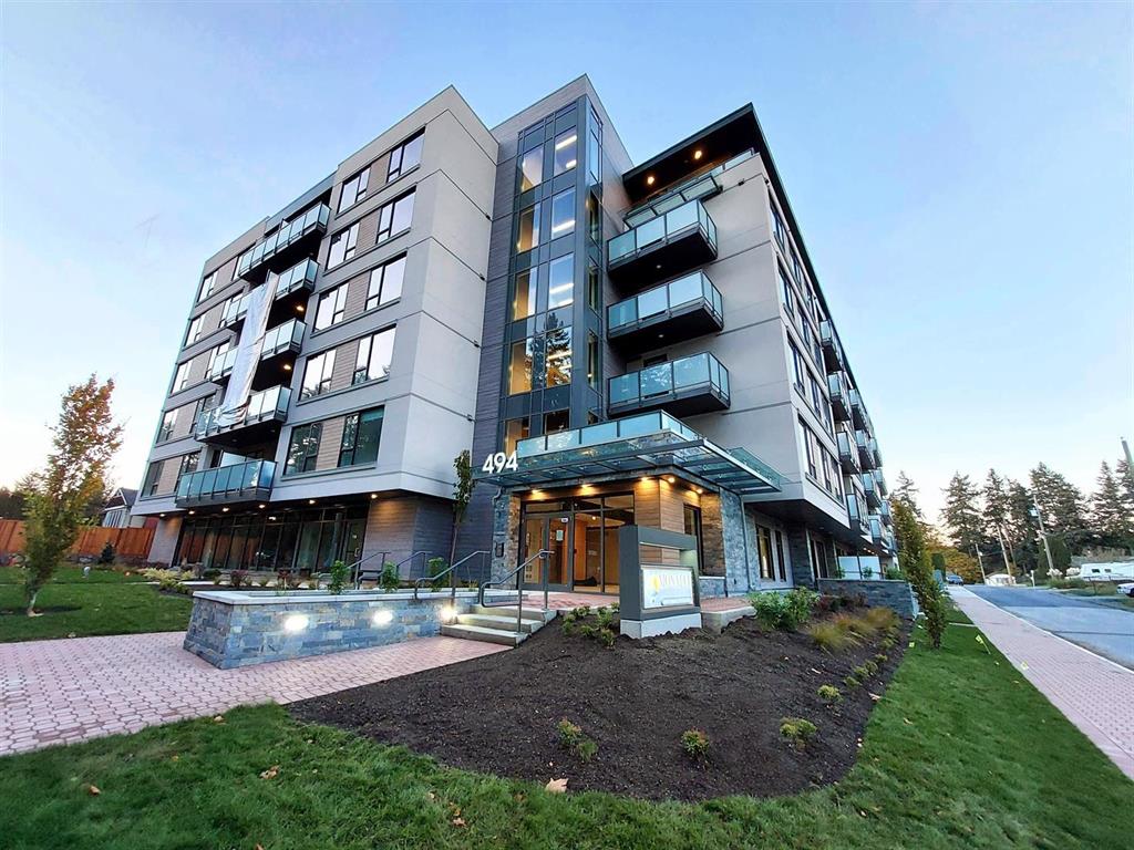 494 Goldstream Avenue