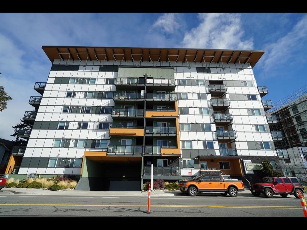 728 Meaford Avenue, Langford Apartment for Rent