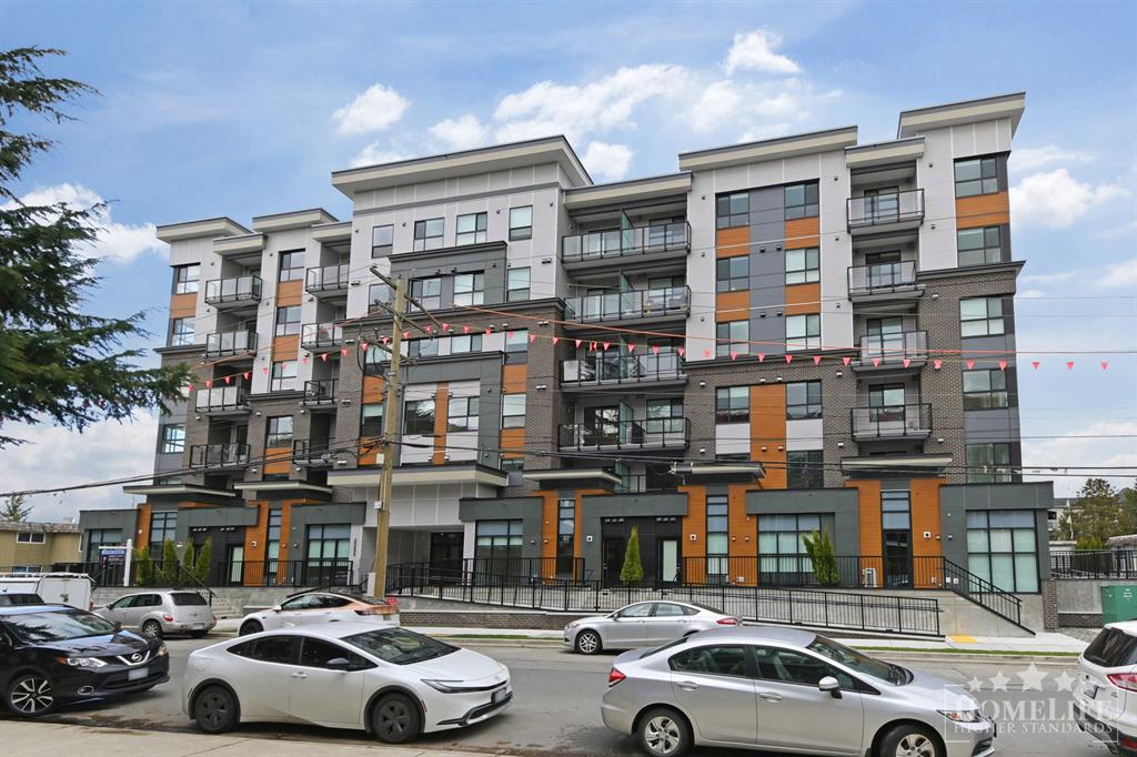 20695 Eastleigh Cres