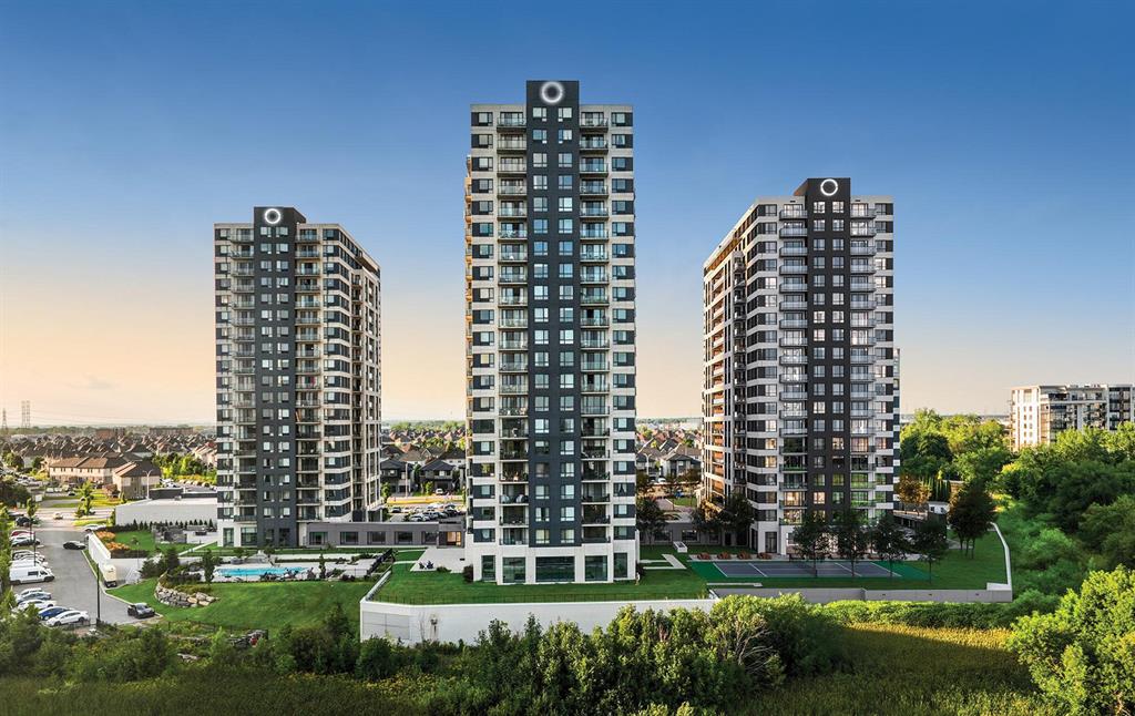 3850, Boul St-Elz�ar Ouest