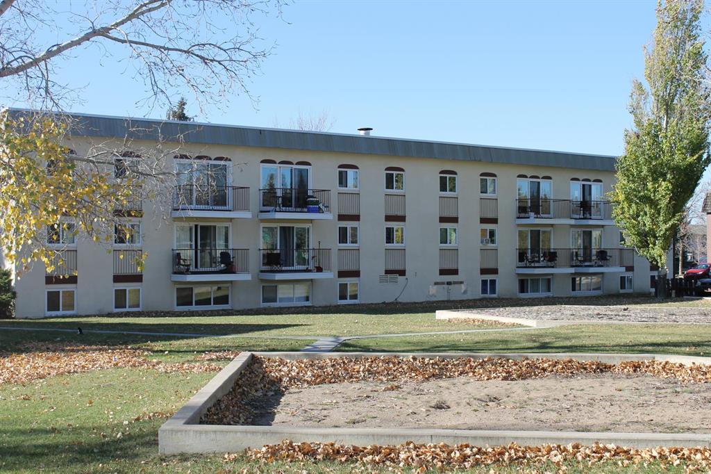 1603, 1607, 1611, 1615 Scenic Heights South