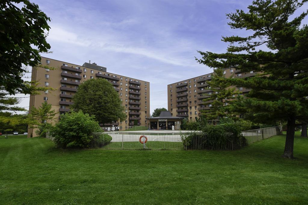 297 & 301 base line road west, london Apartment for Rent