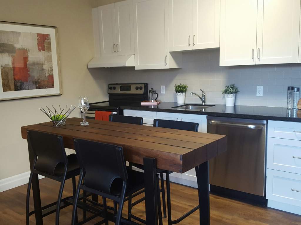 311 Central Avenue, London Apartment for Rent