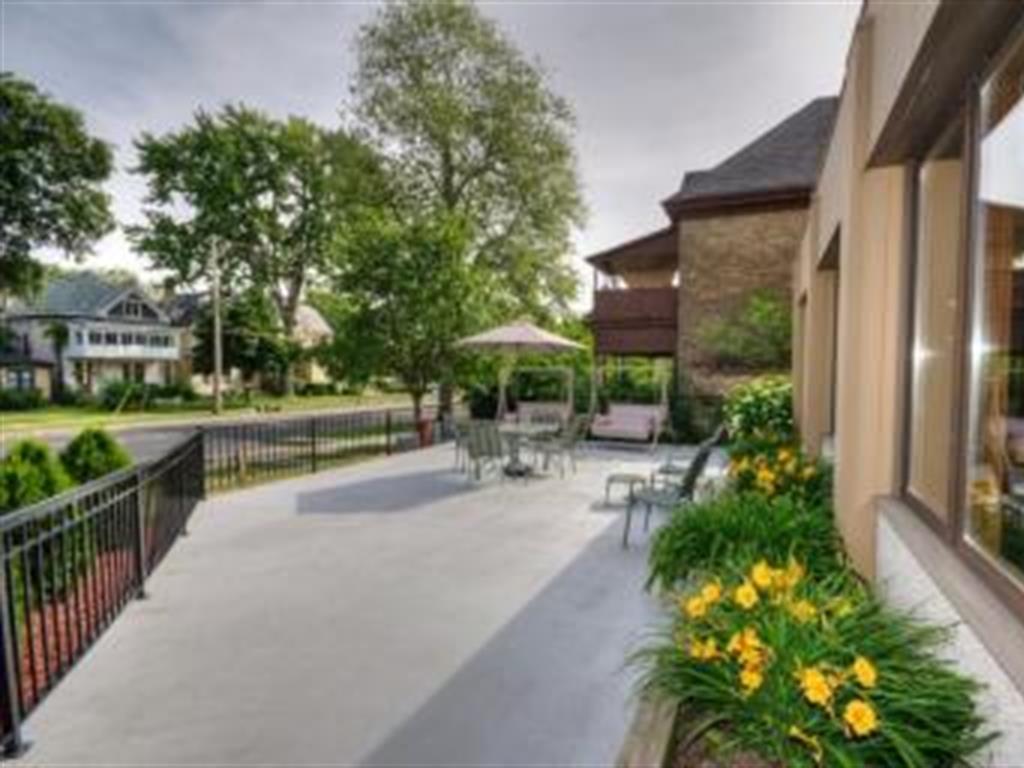 311 Central Avenue, London Apartment for Rent