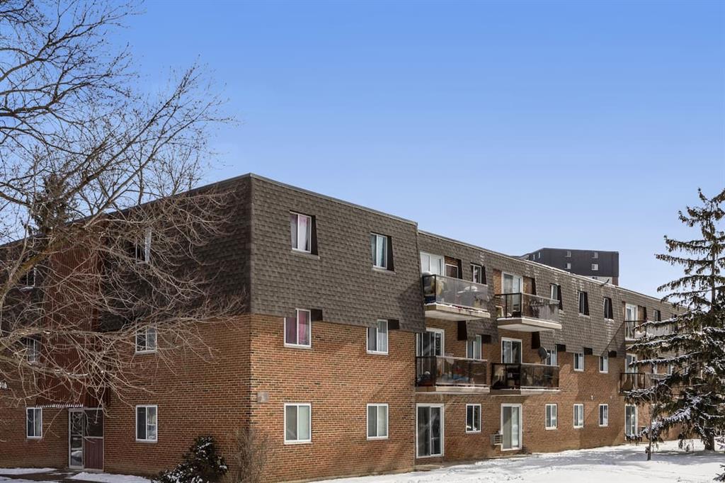 914, 916, 924 wonderland road south, london Apartment for Rent