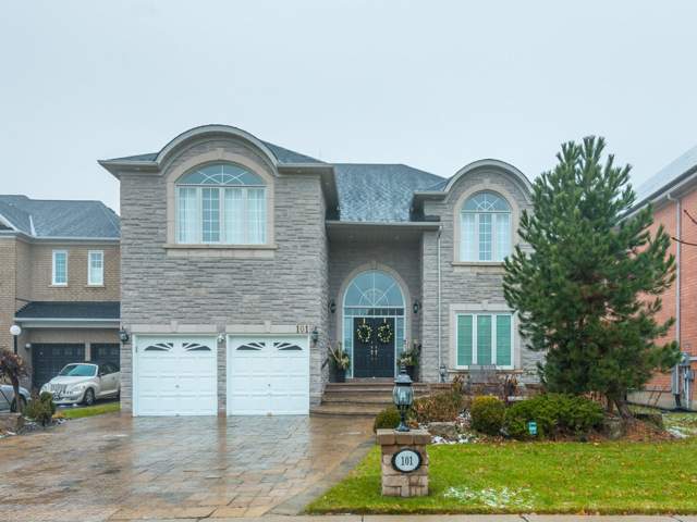 101 Golden Tulip Crescent