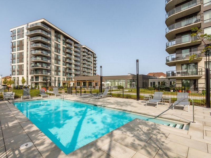 7001 Prudent-Beaudry