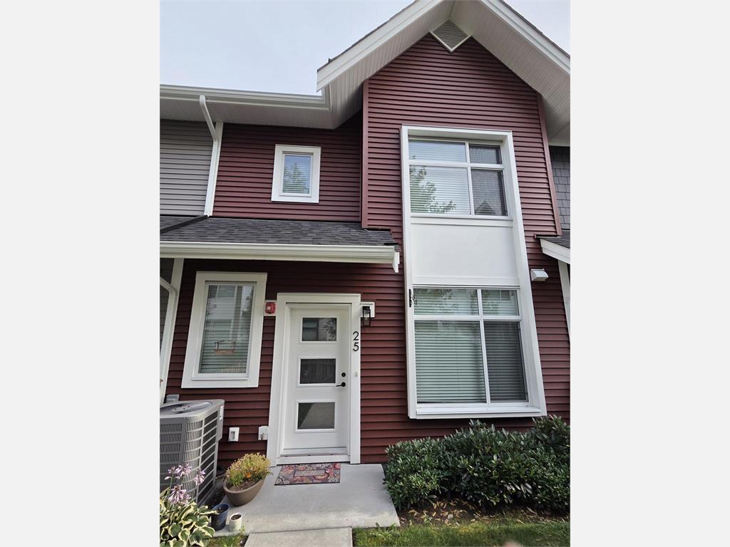 #25 -33929 Barker Court