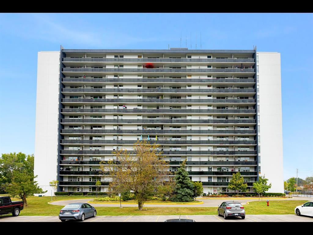 2250 Homelands Dr
