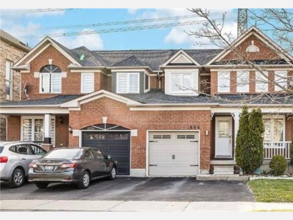 1686 Samuelson Circle, Mississauga, ON