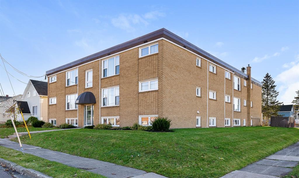 100 Lefurgey Ave.