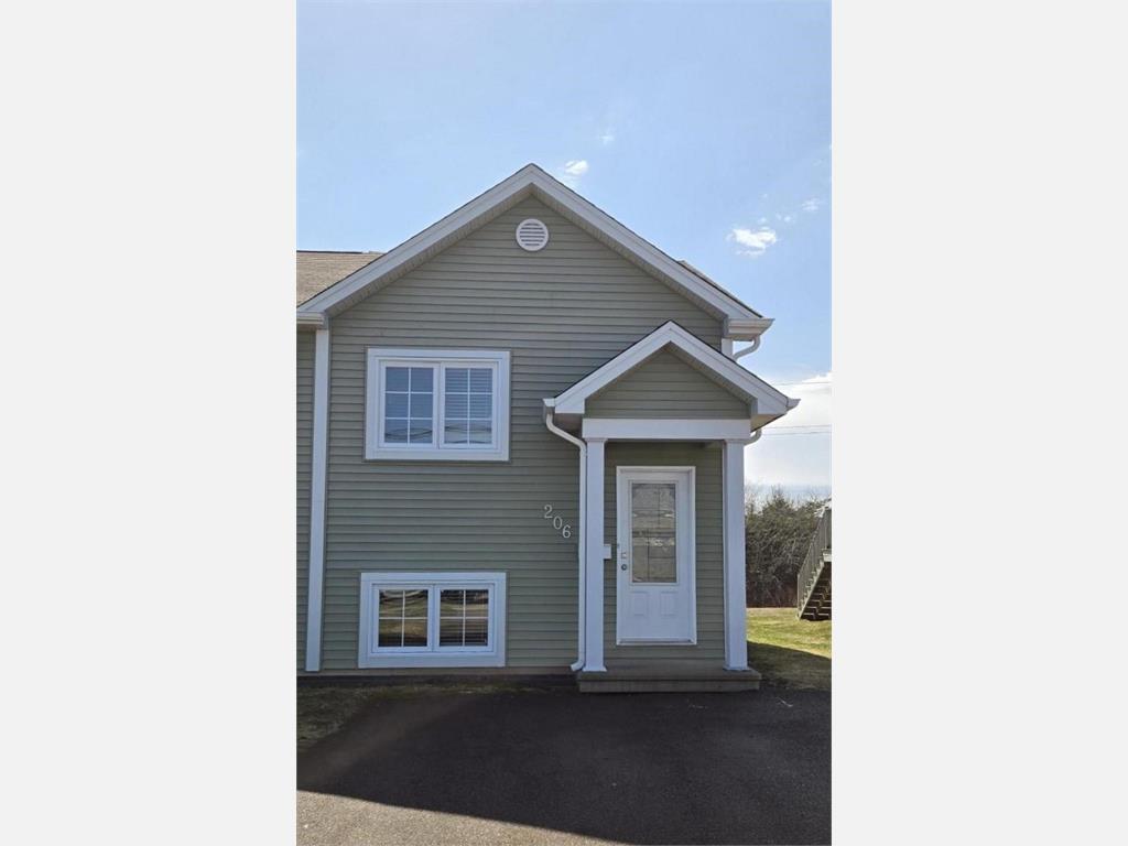 - Highlandview Road