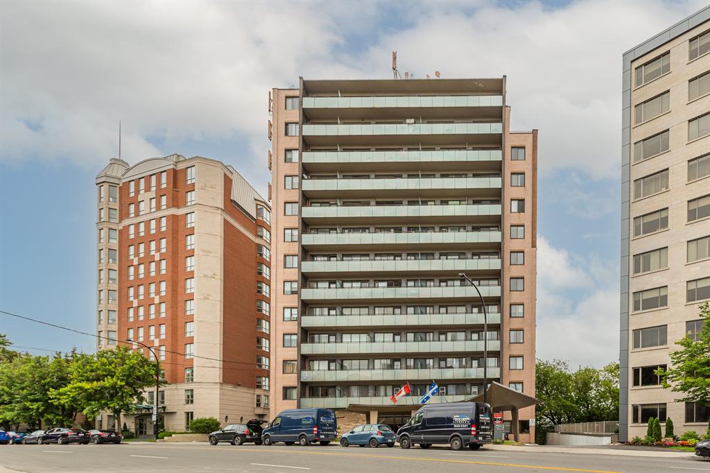4840 Côte St-Luc Montreal
