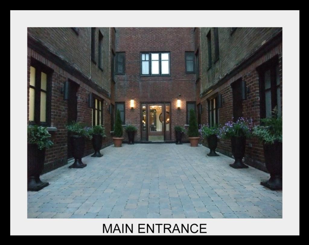 4982 Chemin Queen Mary