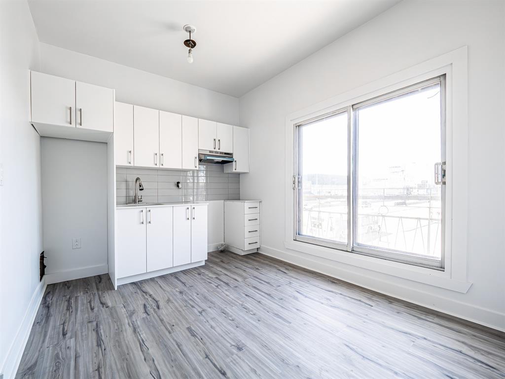 147 Boulevard Cr�mazie Ouest