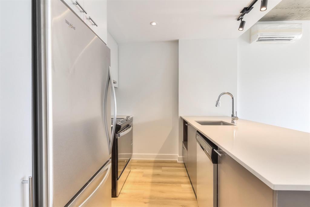 2125 Rue Ward