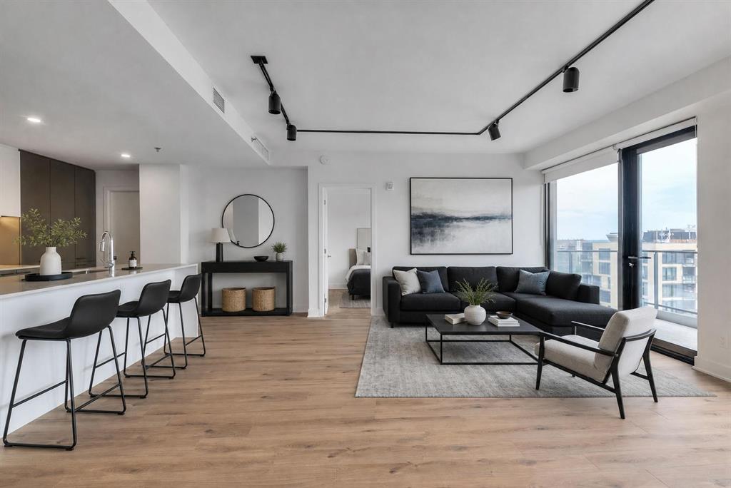 235 rue Young