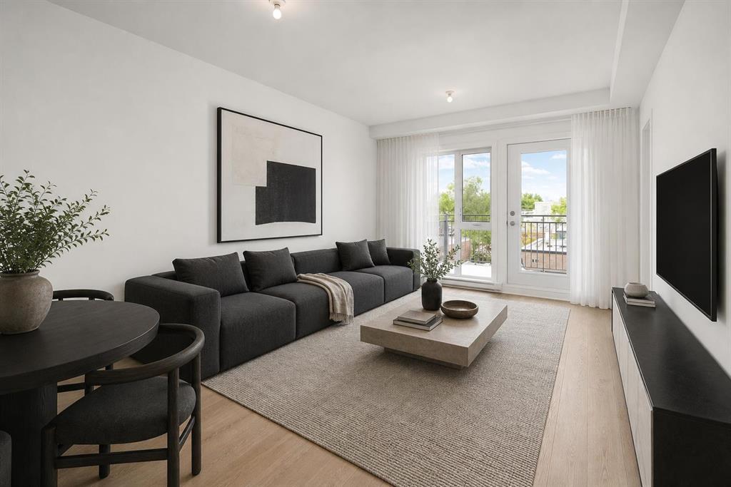 2402 Rue Florian
