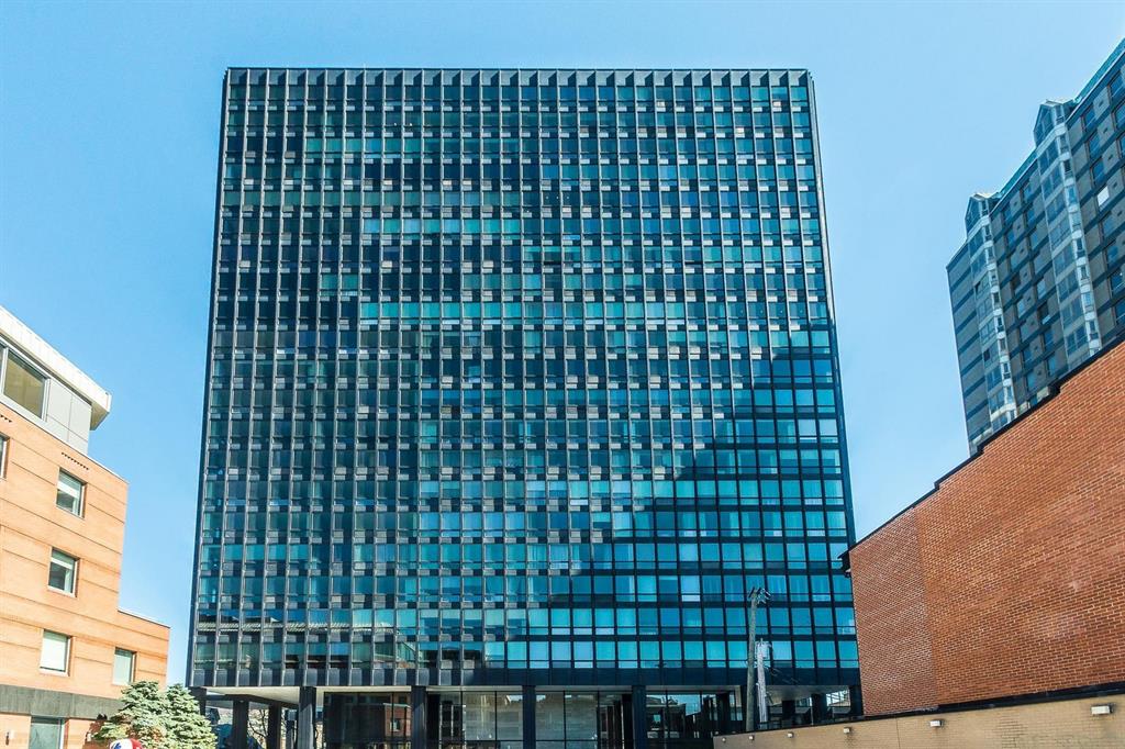 3 Westmount Square