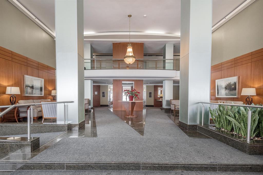 4320 Maisonneuve Ouest