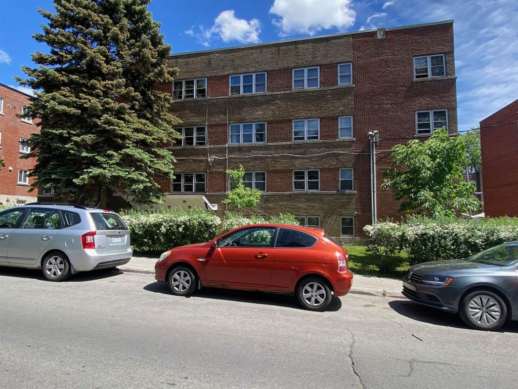 4720 Ave St-Kevin
