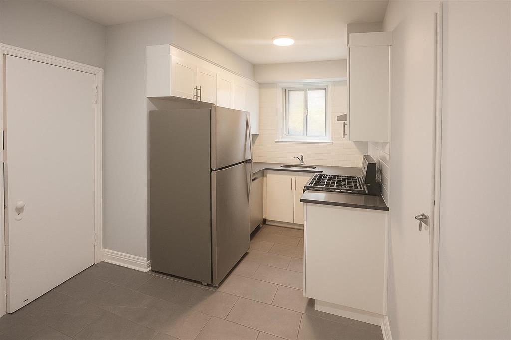5005 Avenue Macdonald