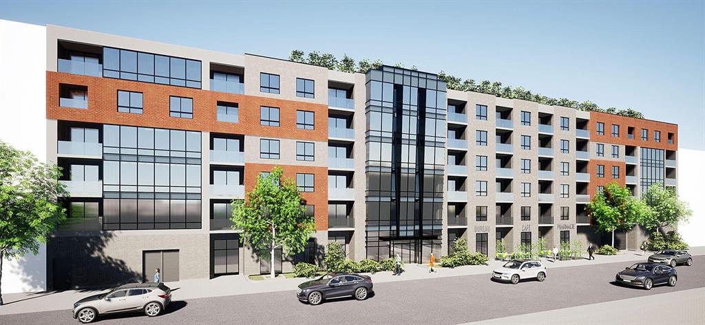 6405 Decarie