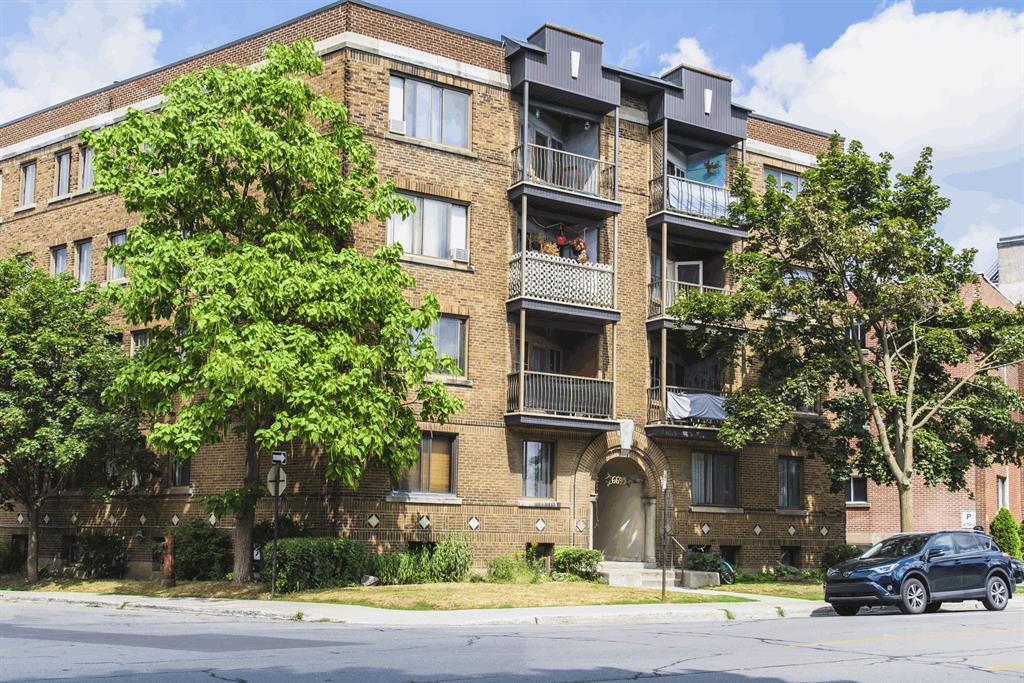 6695 Rue Sherbrooke Ouest
