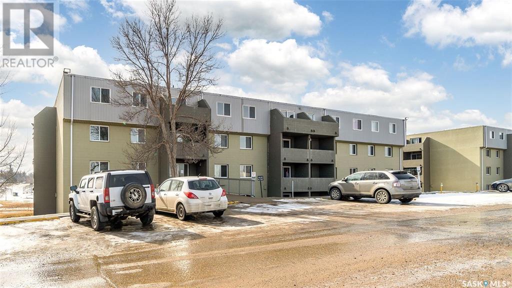 510 laurier street west, moose jaw Townhouse for Rent