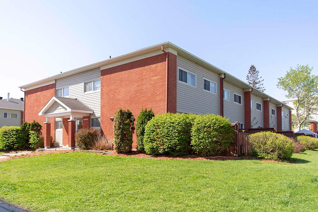 1343 meadowlands drive, nepean House for Rent