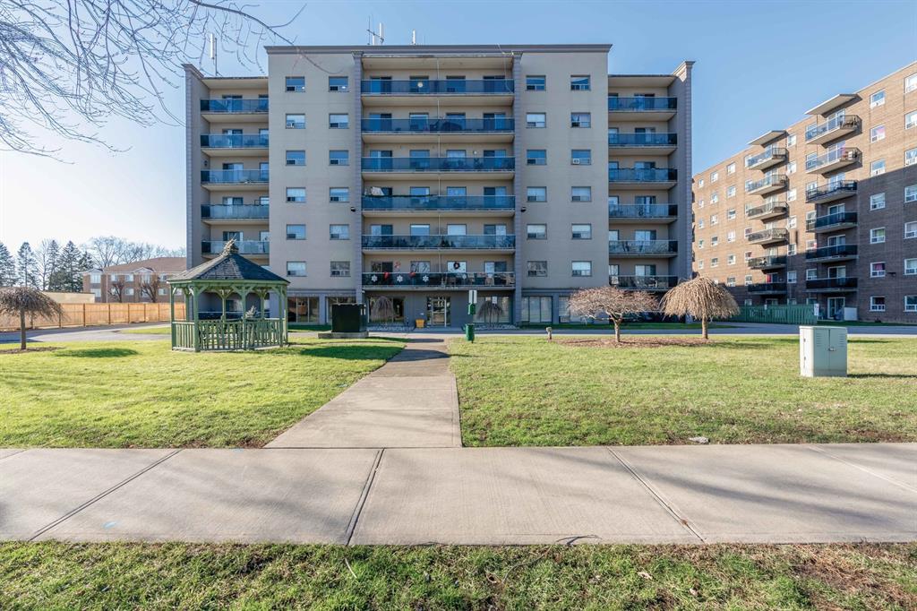 6563 drummond road, niagara falls Apartment for Rent