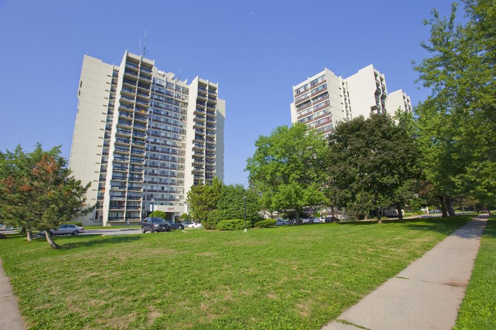 1297 Marlborough Court, Oakville Apartment for Rent