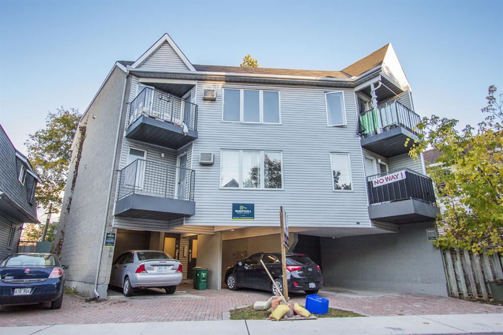 11 Merton Street