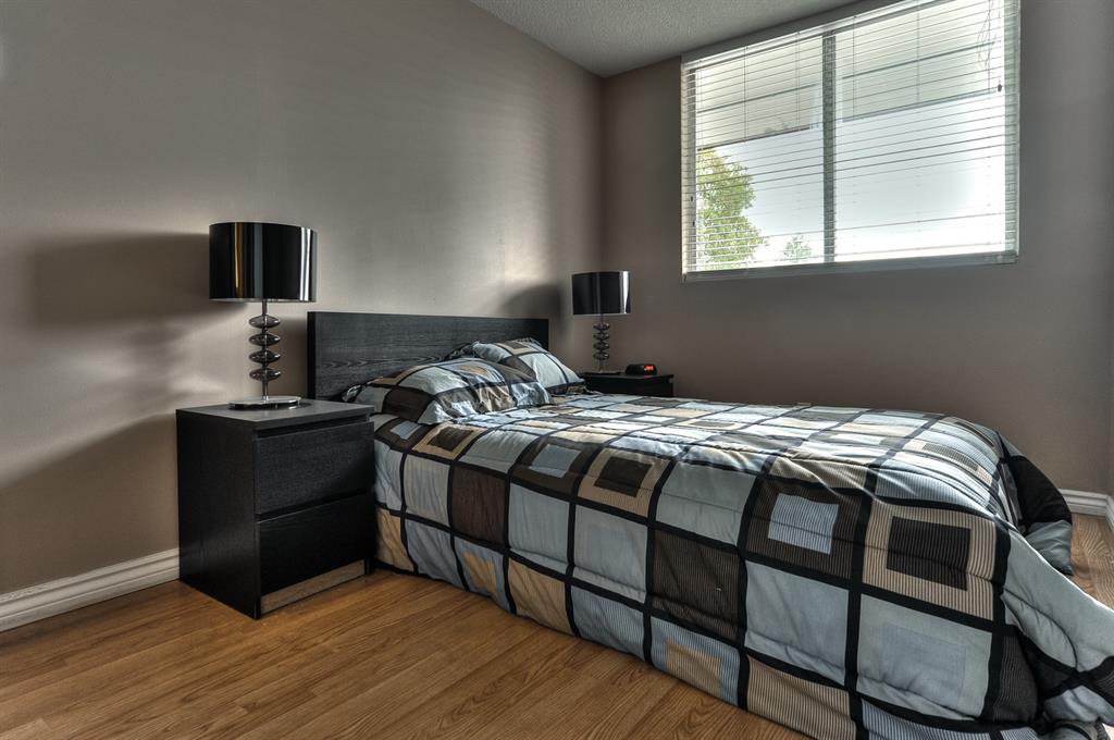 1240 and 1244 Donald Street, Ottawa Apartment for Rent