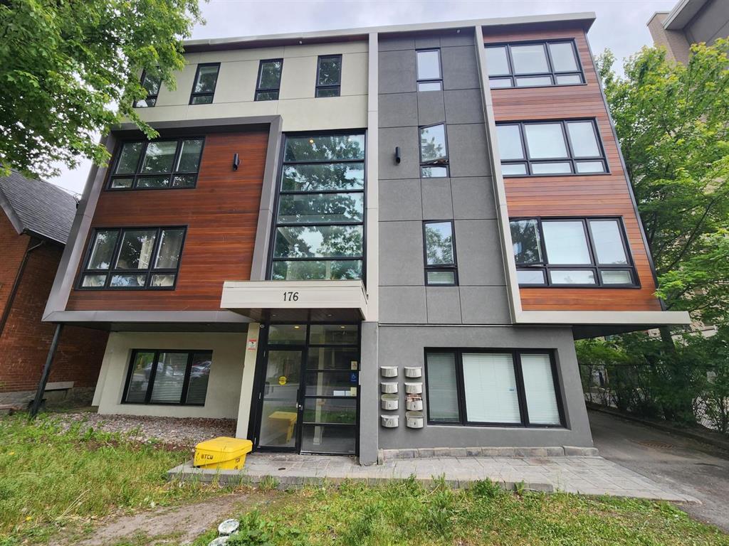 176 Greenfield Avenue